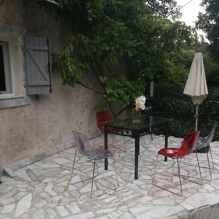 Hotel La Mhirabelle à Saint-Paul-de-Vence Extérieur photo
